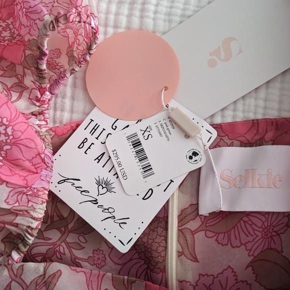 Selkie The Puff Dress in Wallflower - Picture 2 of 5